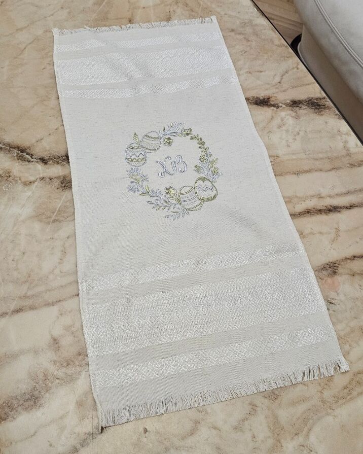 Пасхальна  серветка вишита 35х60см  - біла (вид 1)